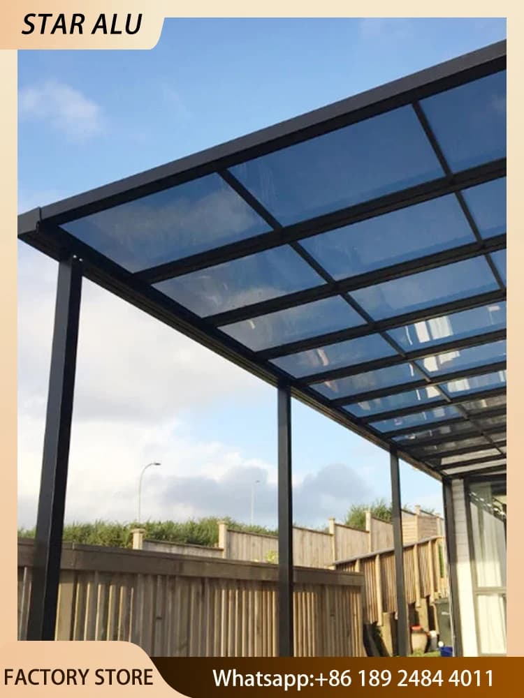 Auvent en aluminium pour terrasse