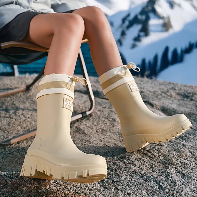 Bottes de pluie imperméables pour femmes, mi-mollet, en PVC, à tube haut, antidérapantes pour la cuisine, chaussures de pluie tendance, bottes en caoutchouc à plateforme