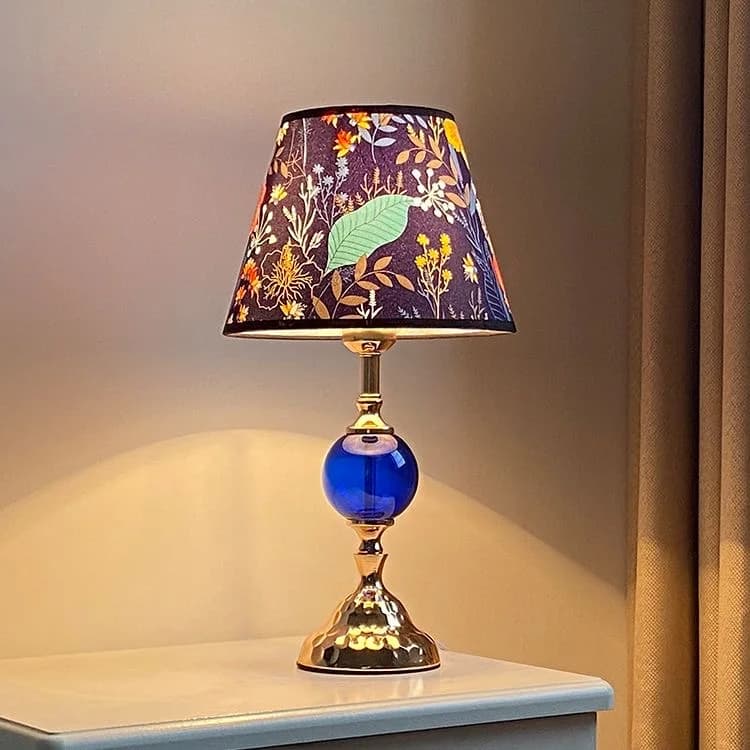 Lampe de bureau pour chambre à coucher, ambiance chaleureuse et romantique, luxe discret, fer forgé