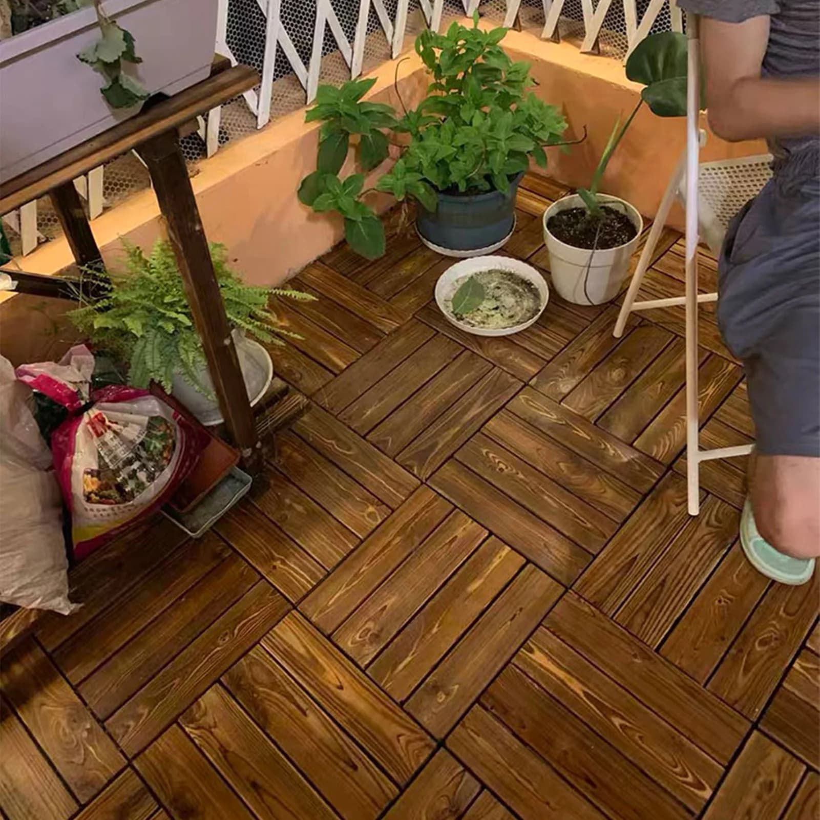 Carreaux de sol en bois pour terrasse extérieure