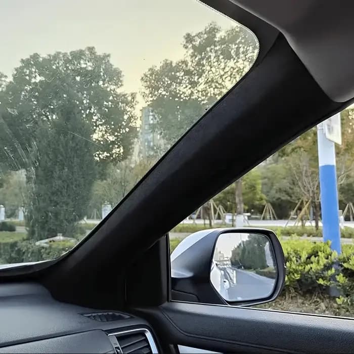 Film de protection et de décoration pour toit de voiture